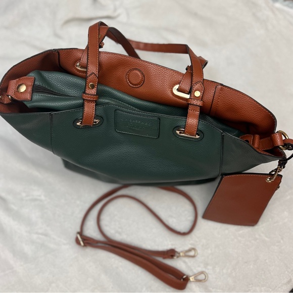 G.H. Bass & Co. Women's hunter green Faux Leather 3 in 1 Tote - Picture 3 of 7